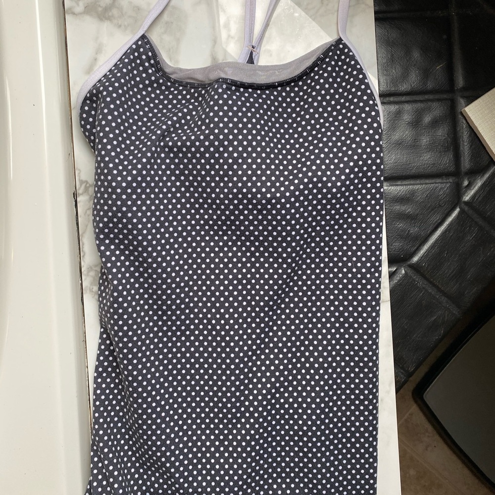 Polka dot lululemon top